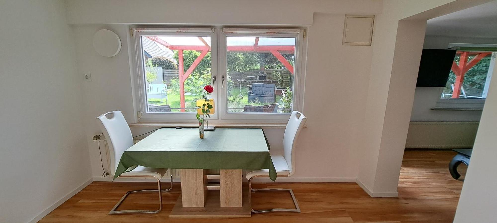 Bungalow An Der Tanne Mit Ueberdachter Terrasse Dusseldorf Luaran gambar